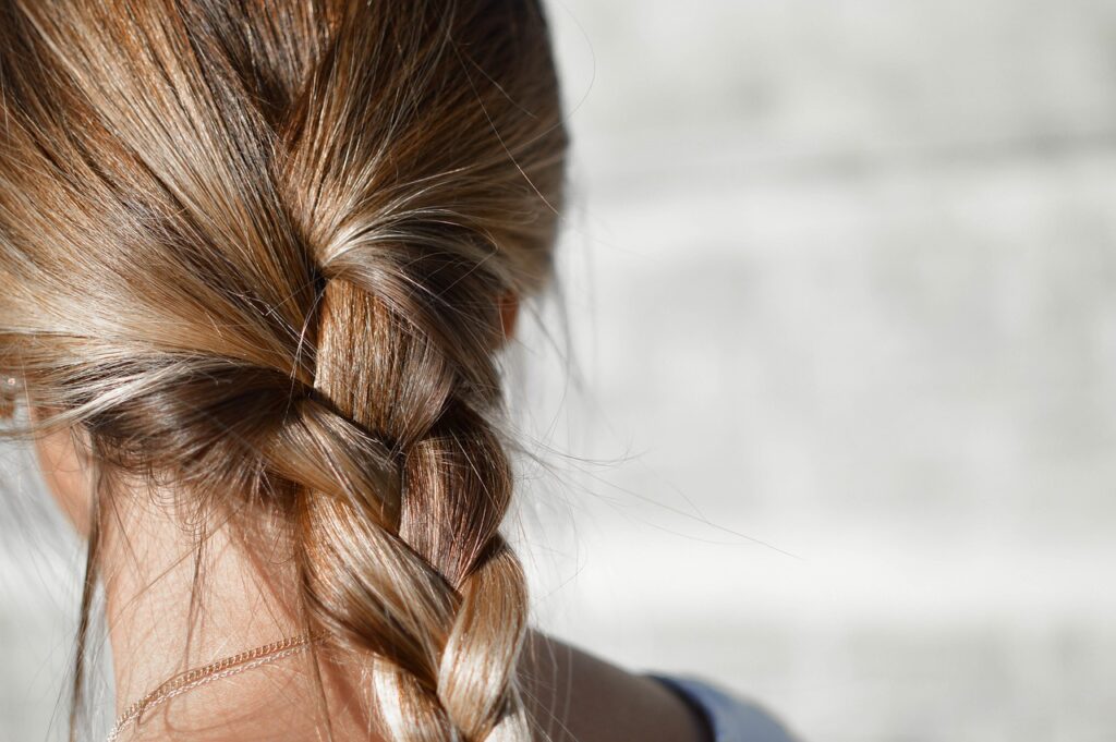 blur, braided hair, brunette